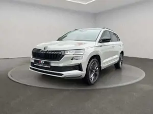 Skoda Karoq Sportline 1.5 TSI DSG ACC+AHK+LED+RFK Bild 2