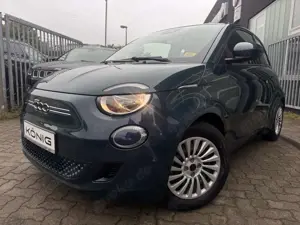 Fiat 500e 42 kWh PDC*Kamera*Carplay