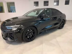 Audi RS3 2.5 TFSI quattro /M.Ride/Matrix-LED/VOLL+1.H