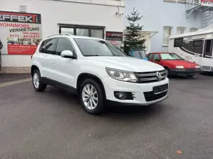 Volkswagen Tiguan Sport  Style BMT/Pano/AHK
