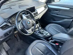 BMW 220 220i Gran Tourer Aut. Advantage Bild 4