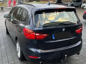 BMW 220 220i Gran Tourer Aut. Advantage Bild 3