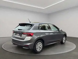 Skoda Fabia Selection 1.0 TSI DSG LED + ALU + PDC Bild 4