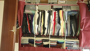 Biete Kleiderschrank, leichter Aufbau Bild 3