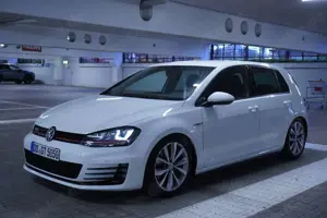 Volkswagen Golf GTI 2 HAND | 300ps | HR | UNFALLFREI