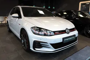 Volkswagen Golf VII Lim. GTI Performance Dynaudio Standheiz