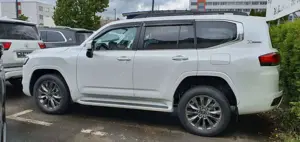 Toyota Land Cruiser 300 70thANV+NEU+EUreg+BERLIN+100 Stk+STOCK+HUD Bild 2