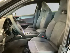 CUPRA Leon Sportstourer 2.0 TSI 245 kW 4Drive VZ PANO,AHK,MAT Bild 3