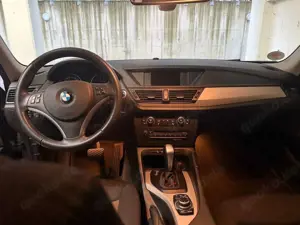 BMW X1 X1 xDrive20d Automatik, AHK Abn. Panorama, PDC v+h - image 4