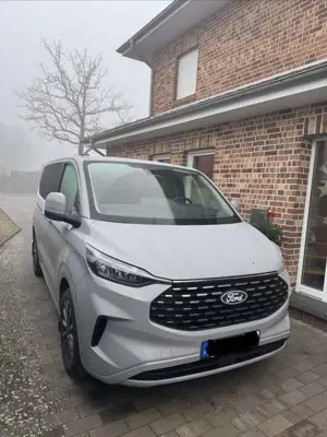 Ford Tourneo Custom 320 L1H1 VA Titanium