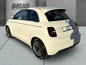 Fiat 500e Komfort-Paket Style-Paket Kamera DAB Tempomat Bild 3