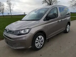 Volkswagen Caddy 2.0TDI ACC Kam GV5 App