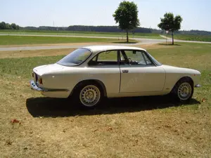 Alfa Romeo GT gt Bild 1