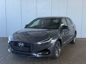 Hyundai i30 1.5 T-7-DCT 48V Navi LED PDC v+h Shzg Temp