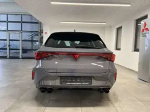 CUPRA Leon ST VZ 2.0 TSI 4WD Sennheiser Kamera Navi Bild 3