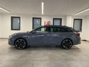 CUPRA Leon ST VZ 2.0 TSI 4WD Sennheiser Kamera Navi Bild 2