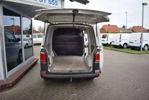 Volkswagen T6 Transporter Kurz EU6 3-Sitzer el. FH el. Spiegel ZV+FB AHK Bild 4