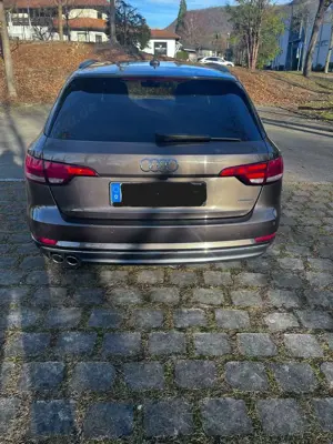 Audi A4 Avant 3.0 TDI quattro tiptronic sport Bild 2