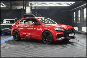 Audi SQ8 4.0 TFSI quattro PANO / NAVI / RECARO