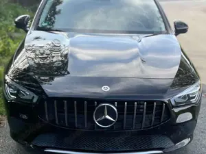 Mercedes-Benz CLA 180 CLA 180 7G-DCT Progressive