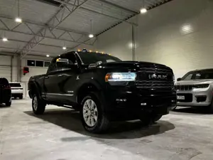 Dodge RAM 2500 6,7 Cummins Limited 4x4 Erst 400KM
