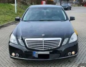 Mercedes-Benz E 250 E-Klasse Diesel CDI DPF BlueEFFICIENCY Automatik Elegance