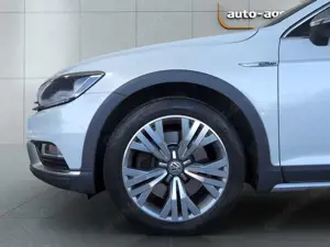 Volkswagen Passat Alltrack 2.0 TDI 4M /Pano/ACC/LED/AHK/HUD/Massage/DCC Bild 5