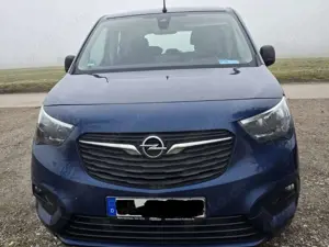 Opel Combo Life Combo / Combo Life 1.2 Turbo Start/Stop Edition Bild 2