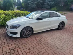Mercedes-Benz CLA 180 CLA 180 AMG Line
