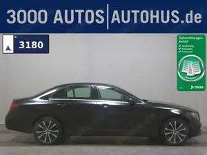 Mercedes-Benz E 300 de Navi LED RFK Shz AHK PDC