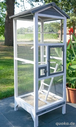 Vogelvoliere mit Bewohner!!!