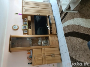 wohnzimmerschrank glas tür