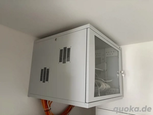 Netzwerkschrank
