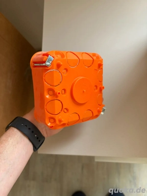 Kaiser Holwandverbindungskastsen 