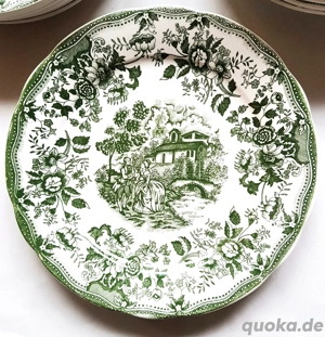 Sehr schönes Essgeschirr Flowers 16-teilig zu verkaufen.