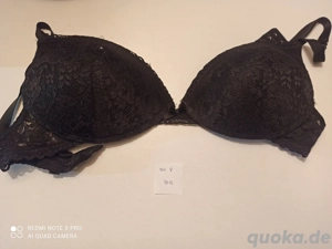Büstenhalter , BHs 