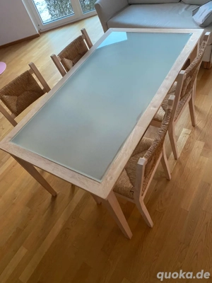 Esstisch mit 4 Stühlen 