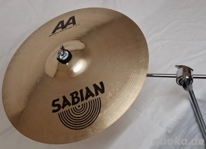 Sabian AA Medium Thin Crash 18 