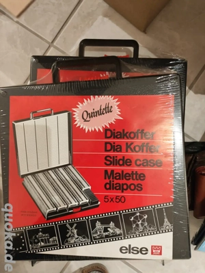 2 Diakoffer originalverpackt für insgesamt 500 Dias