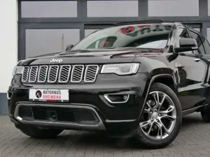 Jeep Grand Cherokee 3,0 CRD Overland PANO*ACC*AHK*