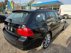 BMW 318 3 Touring 318i*1HAND* Bild 2