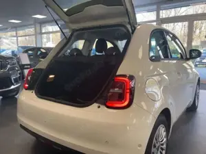 Fiat 500e MY23 Klima, PDC, Sitzheizung Bild 5