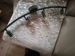 Lampenbogen mit 4 Strahlern (auch LED-Strahler möglich, dadurch sehr stromsparender Betrieb möglich)