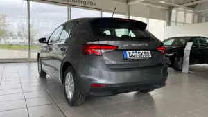 Skoda Fabia 130 Jahre MPI APP-Navigation Bild 5