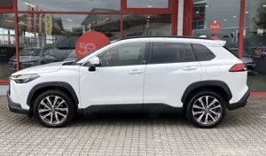 Toyota Corolla Cross Hybrid 2.0 VVT-i Team Deutschland Bild 2
