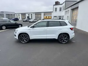 Skoda Karoq 1.5 TSI DSG Sportline 181€ m. 20% Anzahlung AHK Bild 3