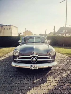 Ford Others Ford 1949 Shoebox Flathead V8