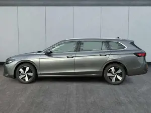 Volkswagen Passat Variant Business DSG+AHK+MASSAGE+NAVI+ACC+KAMERA+LED+17... Bild 1