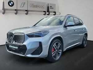 BMW iX1 eDrive20 M SPORT PRO ParkAss DrivingAss AHK