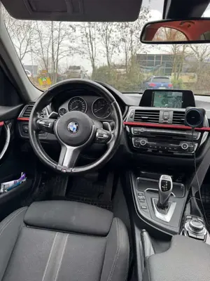 BMW 330 330 d Sport Line